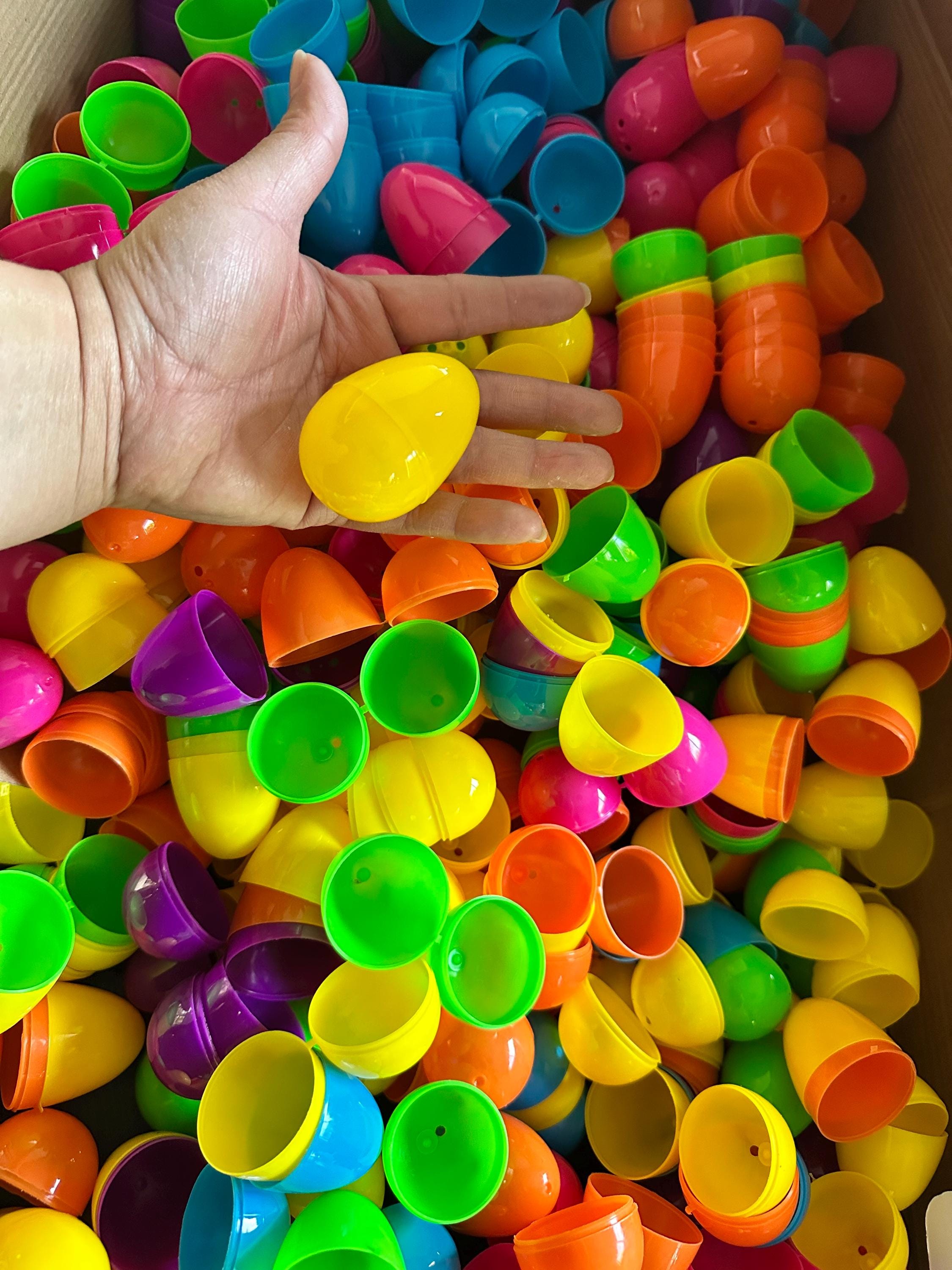 500 Plastic Easter Eggs 2.3" Fillable Bulk Colorful Egg Hunt Party. Ship Fast!